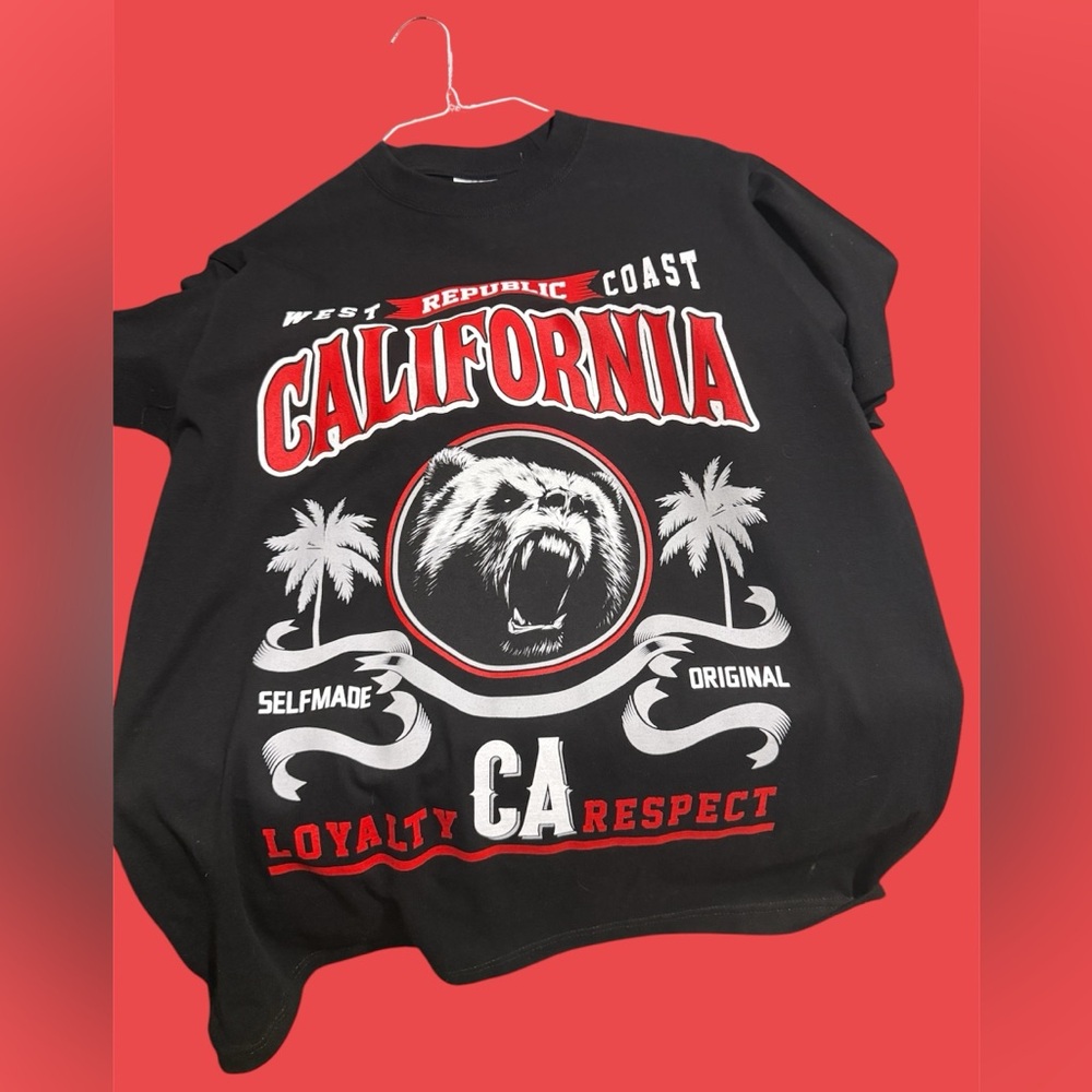 Black California Graphic T-Shirt